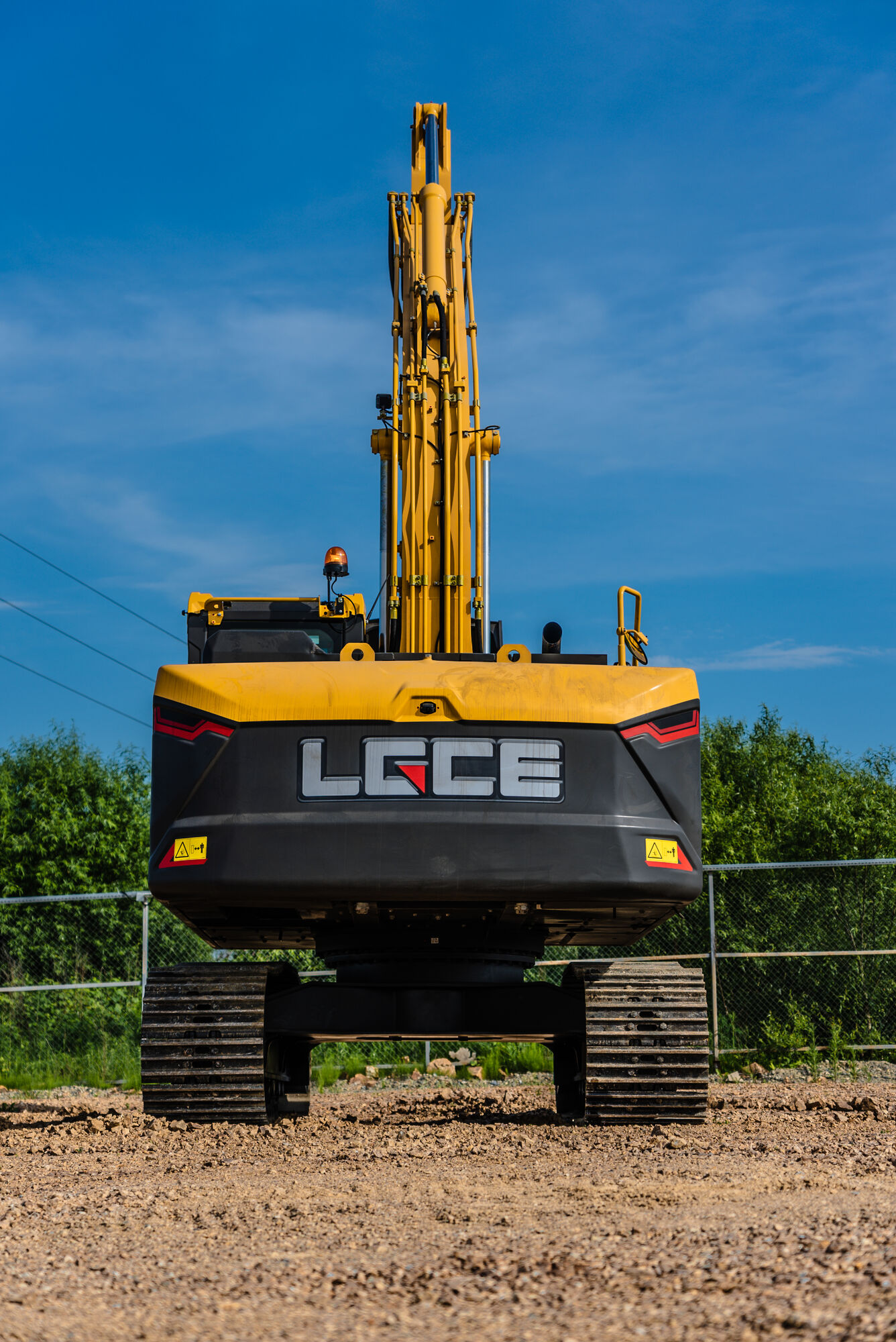 Экскаватор гусеничный LGCE E6210H