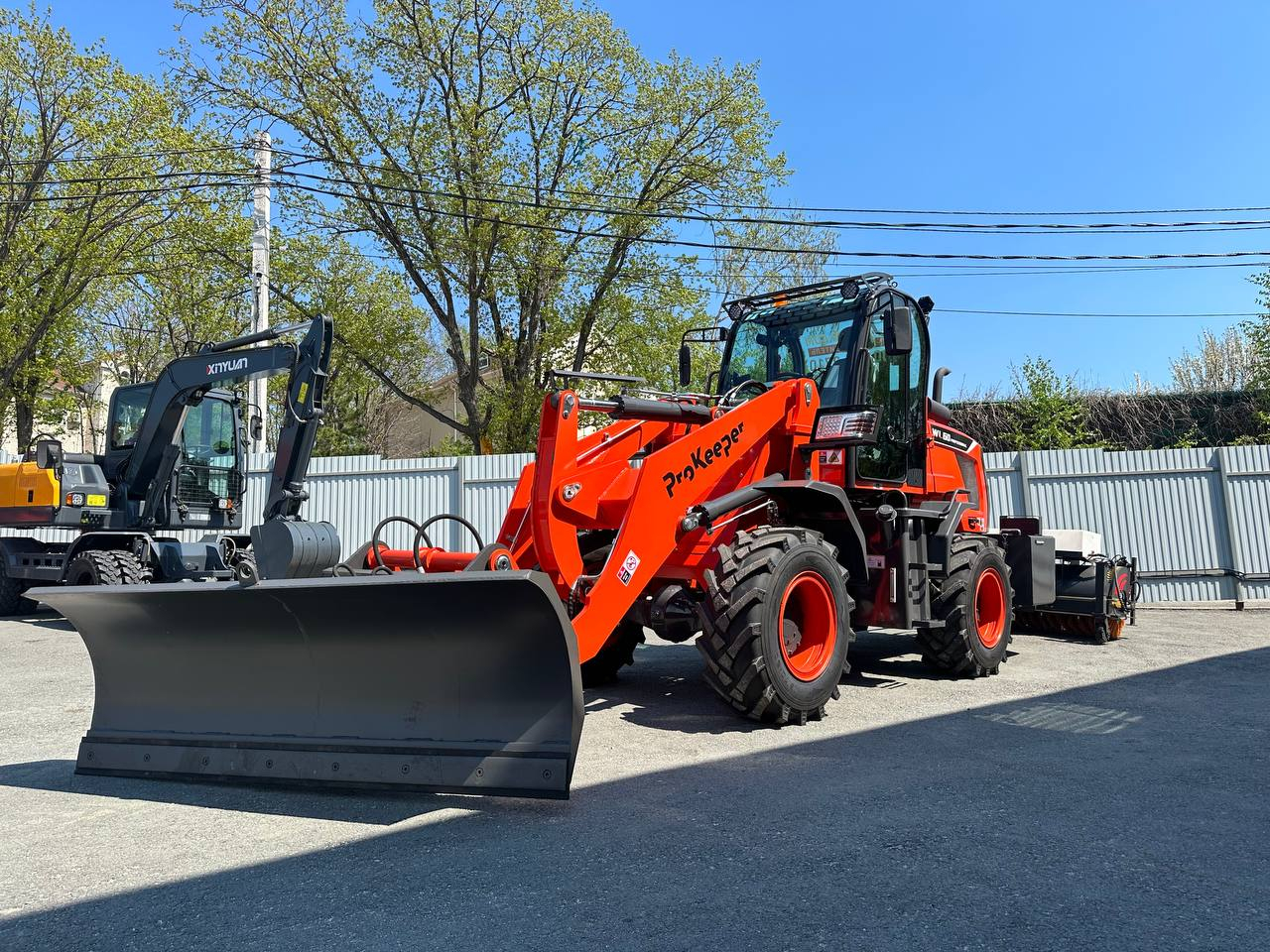Фронтальный погрузчик ProKeeper WL60 Professional