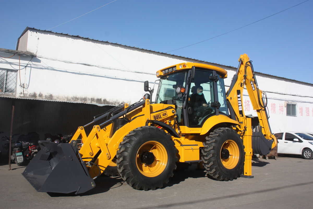 Экскаватор-погрузчик BULL 4SX