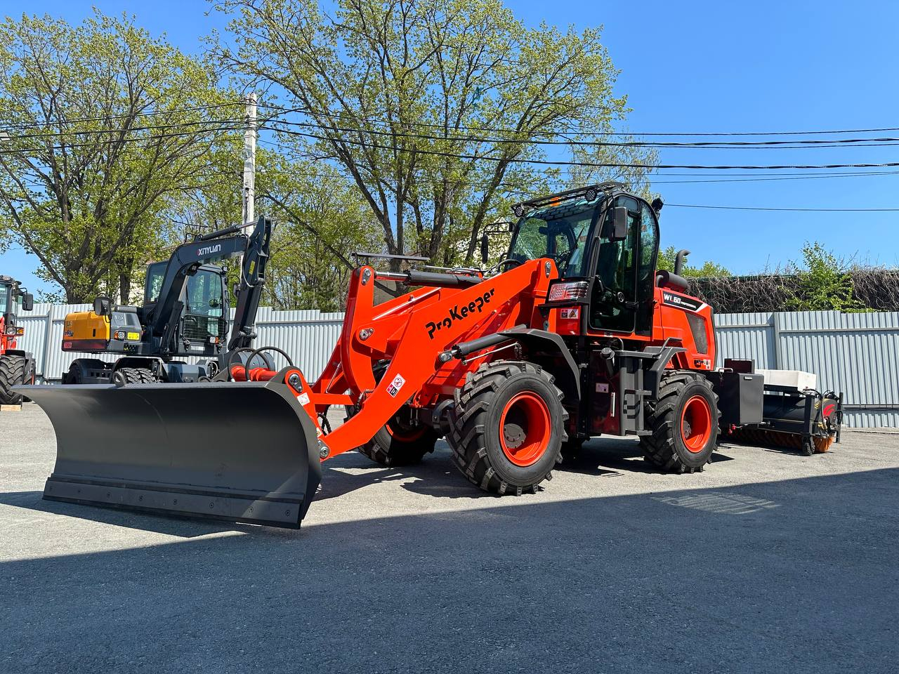 Фронтальный погрузчик ProKeeper WL60 Professional