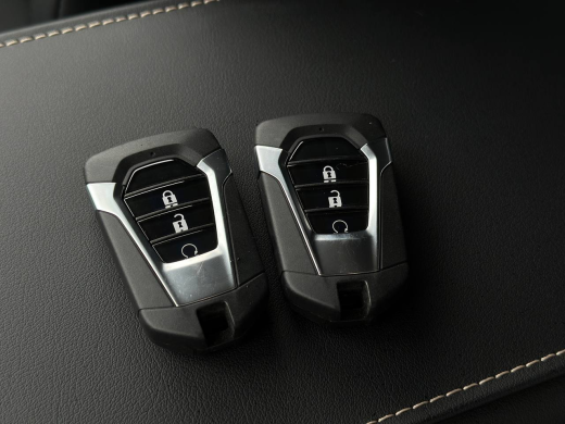 Isuzu D-MAX V-CROSS 2.5 TD