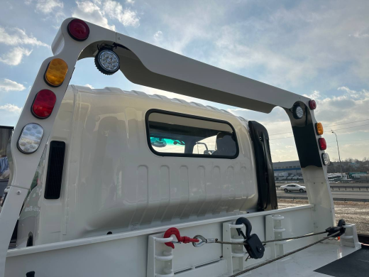 Эвакуаторная платформа 4.5 т на шасси Isuzu Elf