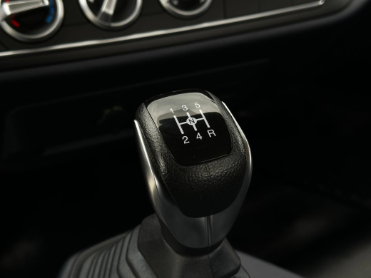 Грузовик бортовой ISUZU ELF