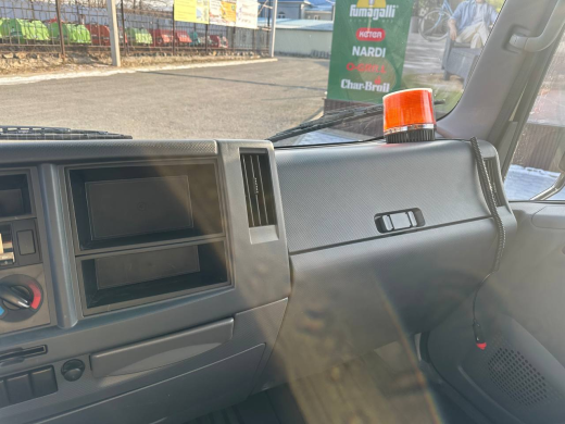 Эвакуаторная платформа 4.5 т на шасси Isuzu Elf