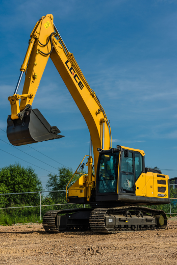 Экскаватор гусеничный LGCE E6210H