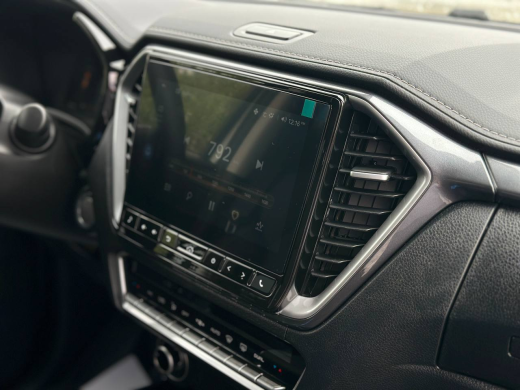 Isuzu D-MAX V-CROSS 2.5 TD