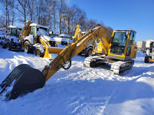 Экскаватор гусеничный LGCE E690F