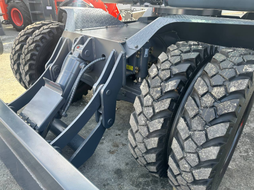 Колесный экскаватор XINYUAN C140W