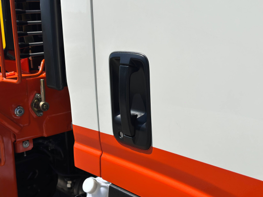 ISUZU ELF бортовой с КМУ HYVA