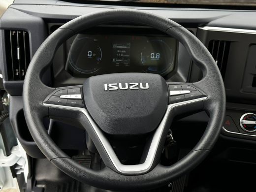 Грузовик бортовой ISUZU ELF