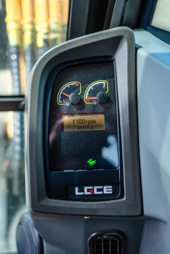 Экскаватор гусеничный LGCE E660FL (Квик-каплер гидр, Металлическая гус, Двухпоточная гидролиния (X3))