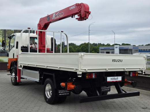 ISUZU ELF бортовой с КМУ UNIC