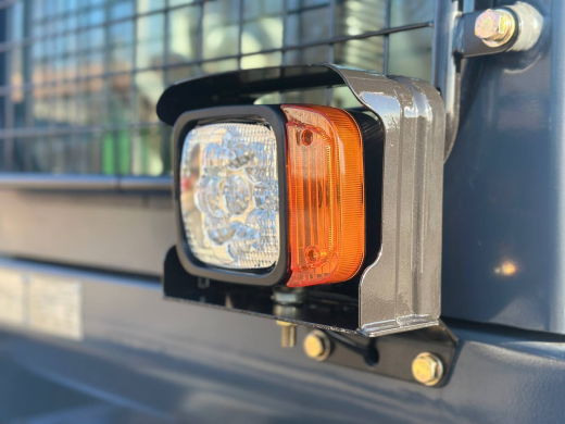 Колесный экскаватор XINYUAN C140W с лифт-кабиной