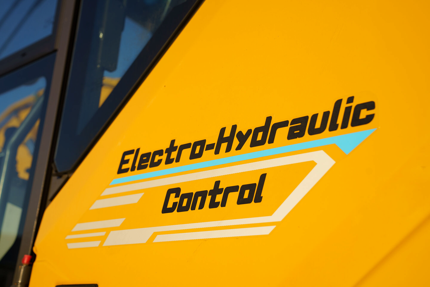 Экскаватор гусеничный LGCE E6215HLC (Однопоточная гидролиния)