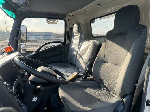 Эвакуаторная платформа 4.5 т на шасси Isuzu Elf