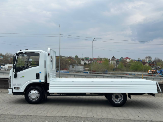 Грузовик бортовой ISUZU ELF