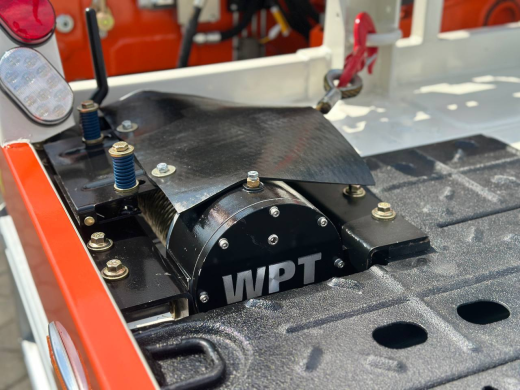 Эвакуаторная платформа 4.5 т с КМУ 3.2 т на шасси Isuzu Elf