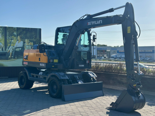 Колесный экскаватор XINYUAN B65 ECO