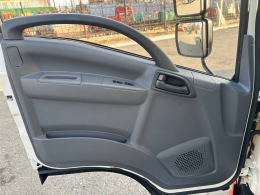 Эвакуаторная платформа 4.5 т на шасси Isuzu Elf