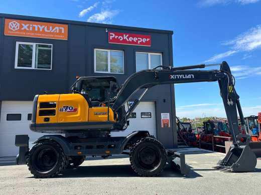 Колесный экскаватор XINYUAN B70S