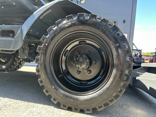 Колесный экскаватор XINYUAN B70S