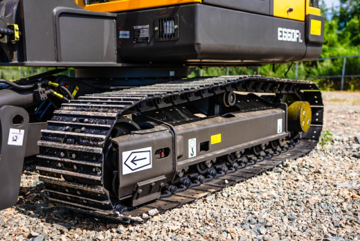 Экскаватор гусеничный LGCE E660FL (Квик-каплер гидр, Металлическая гус, Двухпоточная гидролиния (X3))