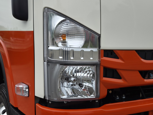 ISUZU ELF бортовой с КМУ UNIC