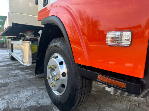 Эвакуаторная платформа 4.5 т на шасси Isuzu Elf