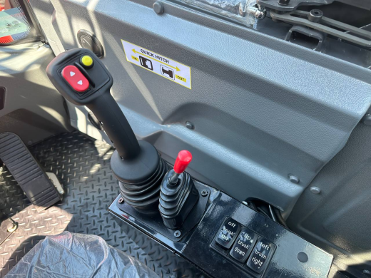 Фронтальный погрузчик ProKeeper WL60 Professional