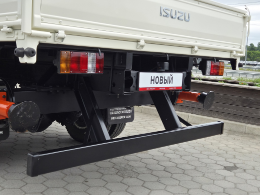 ISUZU ELF бортовой с КМУ UNIC