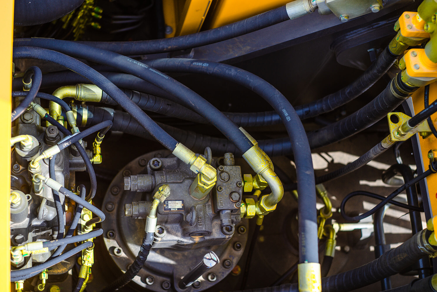 Экскаватор гусеничный LGCE E6300F