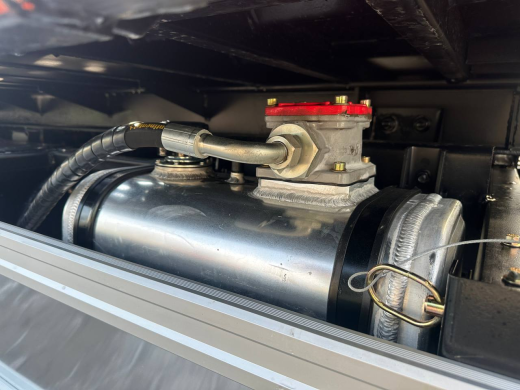 Эвакуаторная платформа 4.5 т на шасси Isuzu Elf