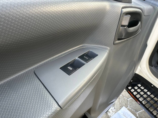 Эвакуаторная платформа 4.5 т на шасси Isuzu Elf