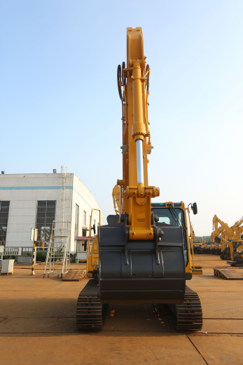 Экскаватор гусеничный LGCE E6150F (Однопоточная гидролиния)