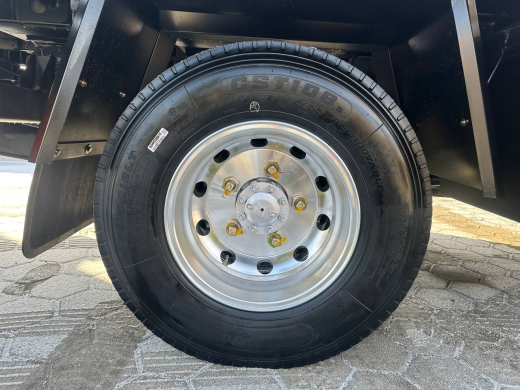 Эвакуаторная платформа 4.5 т на шасси Isuzu Elf