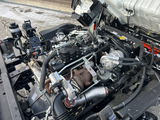 Эвакуаторная платформа 4.5 т на шасси Isuzu Elf