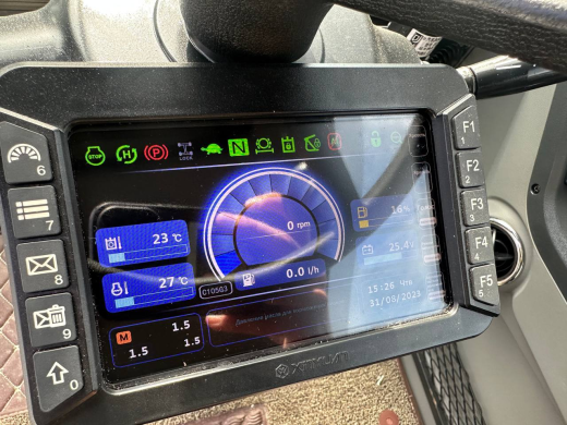 Колесный экскаватор XINYUAN C100 Professional