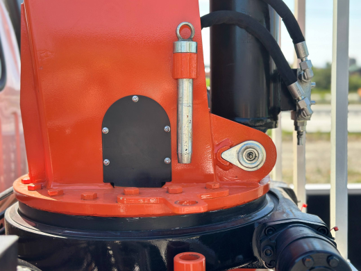 ISUZU ELF бортовой с КМУ HYVA