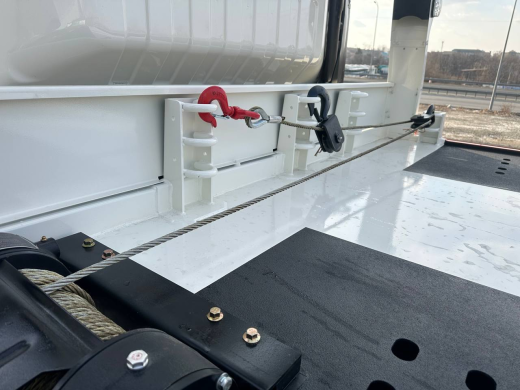 Эвакуаторная платформа 4.5 т на шасси Isuzu Elf