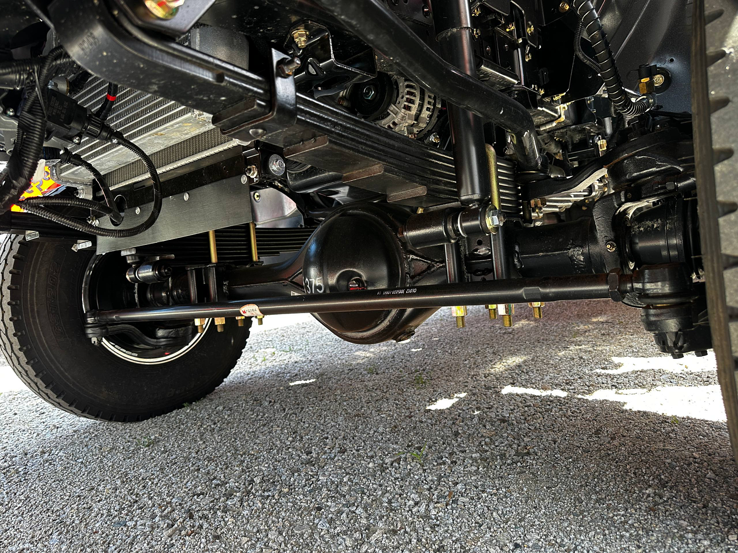 ISUZU ELF бортовой с КМУ UNIC